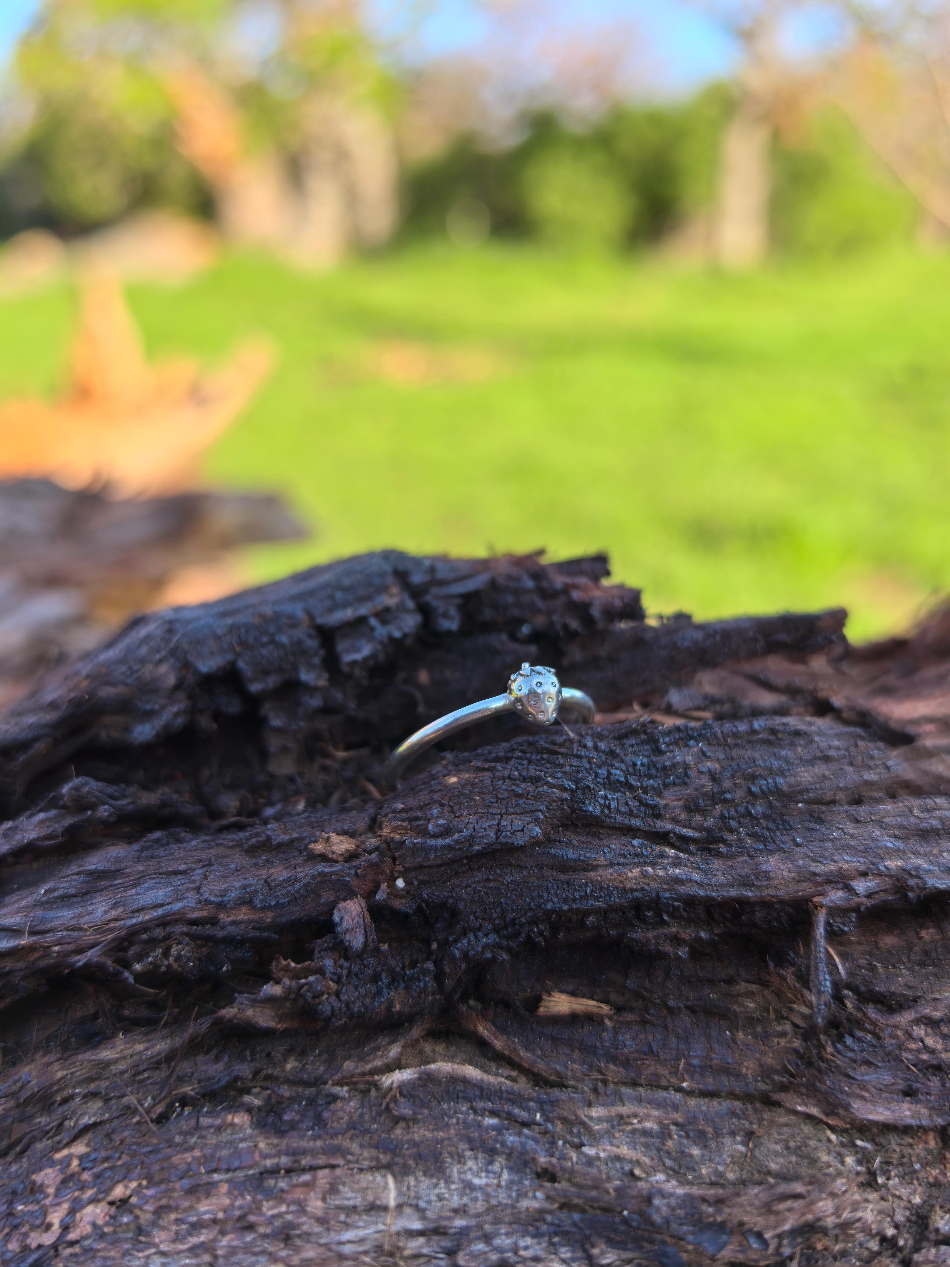 Pregnancy Loss Jewellery: Honouring Your Baby at Every Week of Pregnancy