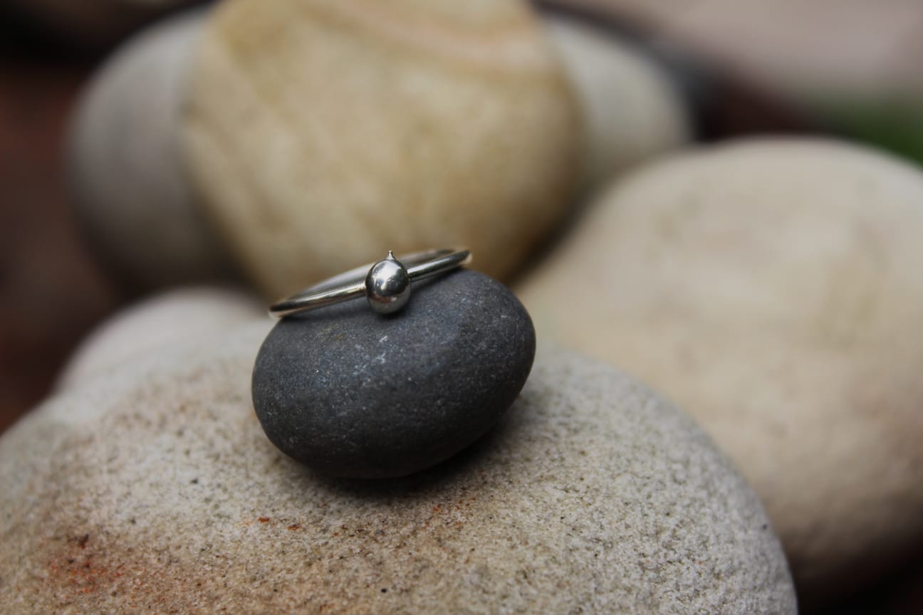 The Rounded Form ring detail — Week 9 remembrance jewelry | NOVA EMBRACE South Africa